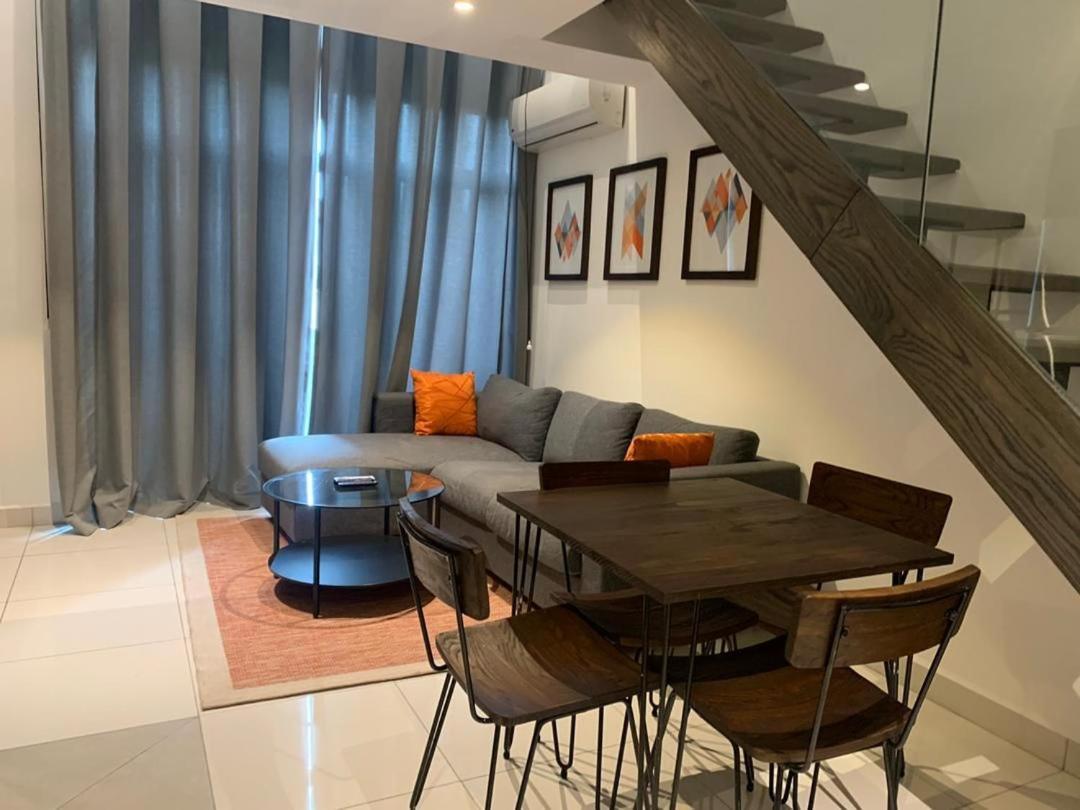 One Bedroom Apartment At A Embassy Gardens Cantonments Accra Exterior photo